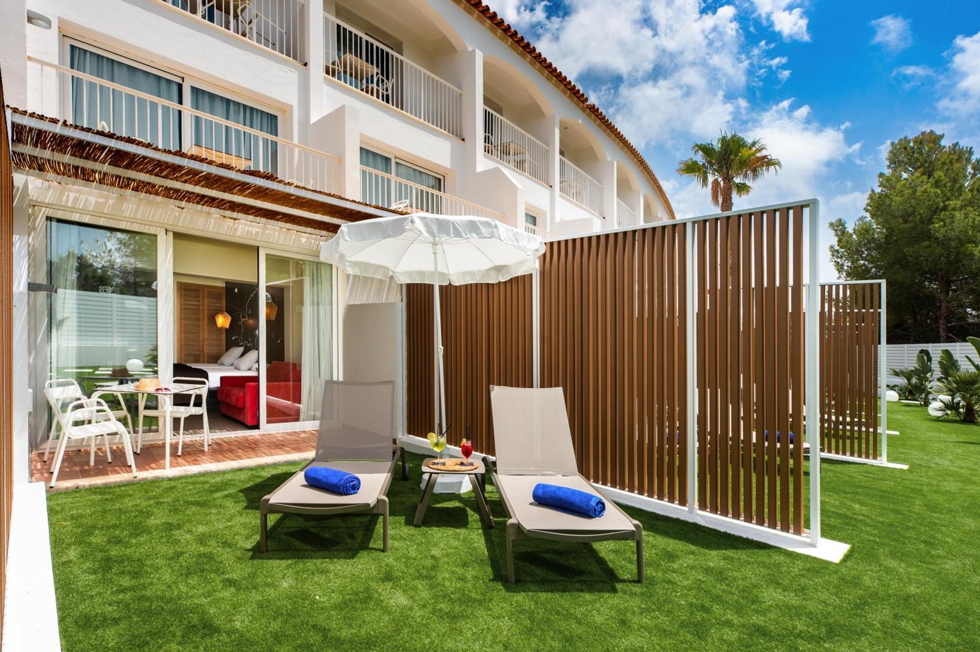 Hotel Vibra Cala Tarida-3Sup Cala Tarida  Eksteriør billede